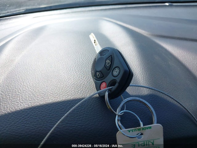 Ford FOCUS SE 2018 1FADP3FE2JL258592 Image 11