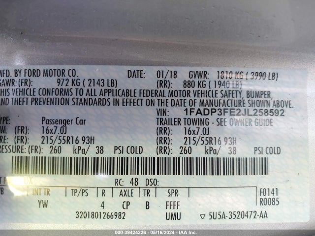 Ford FOCUS SE 2018 1FADP3FE2JL258592 Image 9