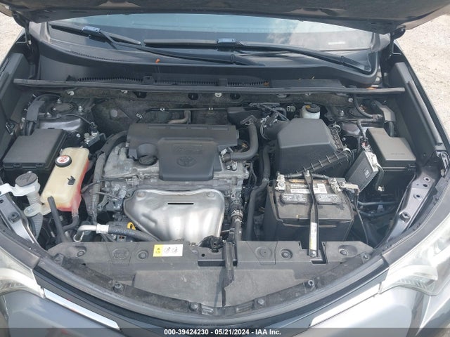 Toyota RAV4 LE 2017 JTMZFREV4HJ135728 Image 10