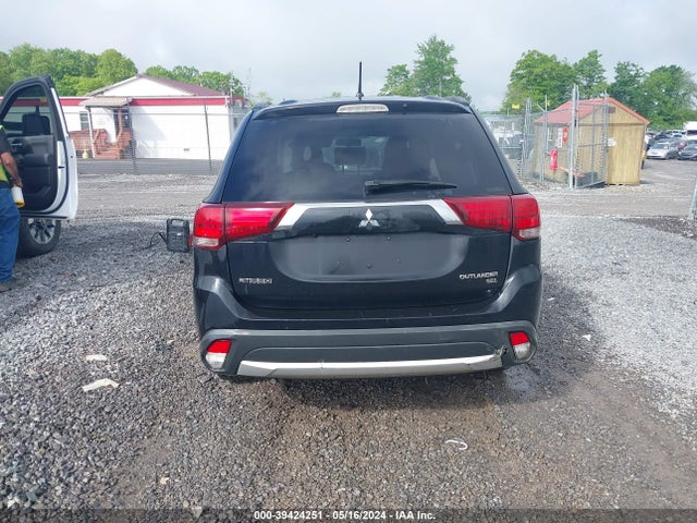 Mitsubishi Outlander Sel 2016 JA4AZ3A33GZ008288 Image 16
