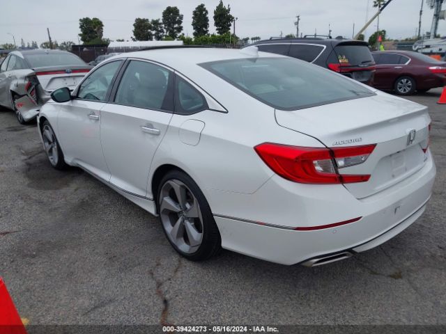1HGCV2F95JA035243 Honda Accord Touring 2.0t