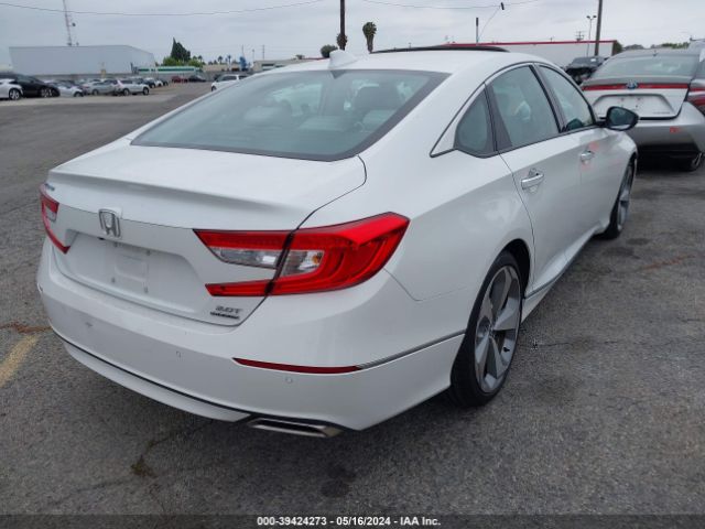 1HGCV2F95JA035243 Honda Accord Touring 2.0t