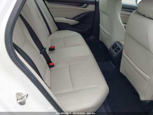 1HGCV2F95JA035243 Honda Accord Touring 2.0t