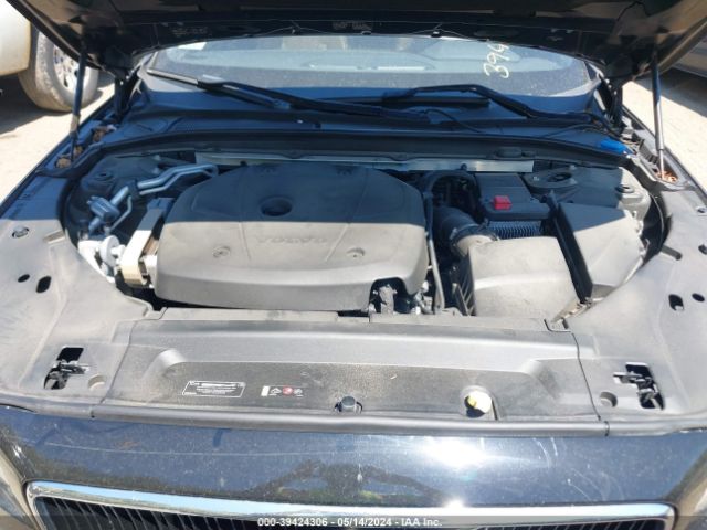 LVY982MK6JP020374 Volvo S90 T5 Momentum