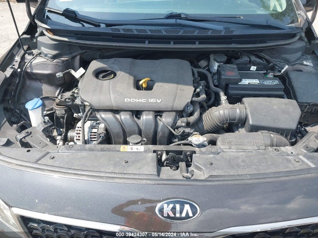 KIA FORTE LX 2017 3KPFL4A79HE149045 Image 10
