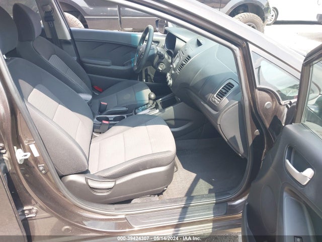 KIA FORTE LX 2017 3KPFL4A79HE149045 Image 5