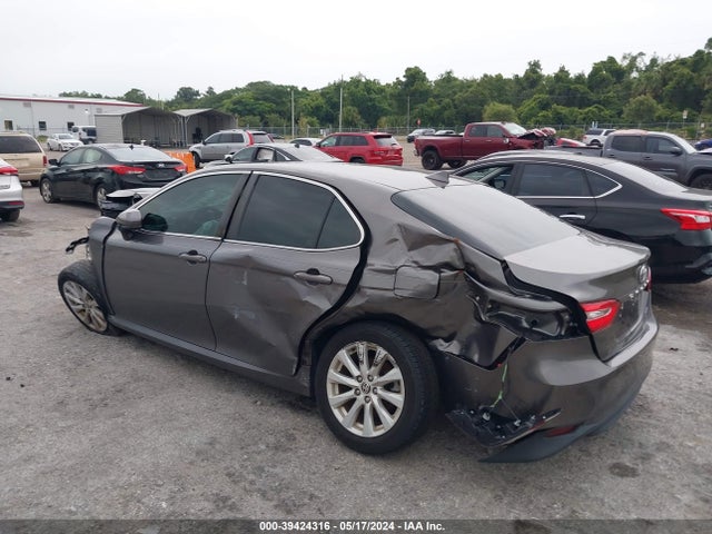 Toyota CAMRY LE 2020 4T1C11AK0LU971055 Image 3