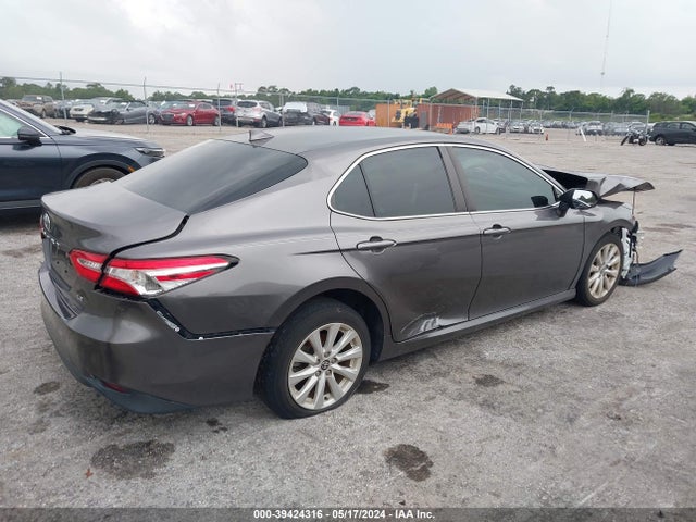 Toyota CAMRY LE 2020 4T1C11AK0LU971055 Image 4