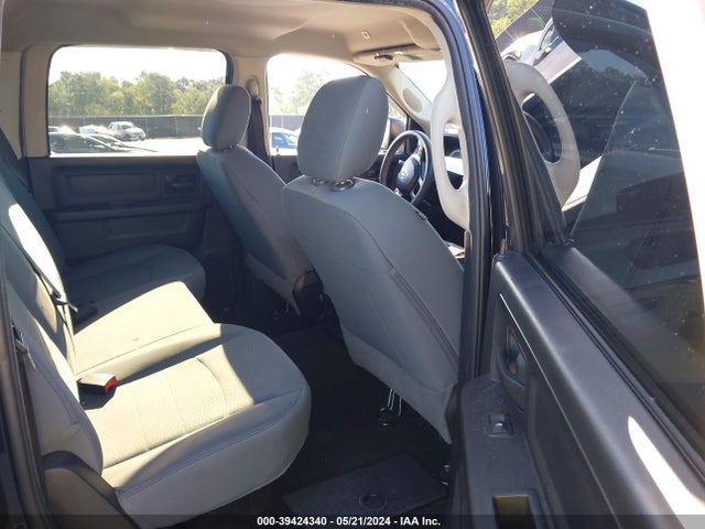 RAM 1500 Express  4x4 5'7 Box 2017 3C6RR7KT3HG660271 Image 8