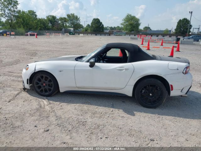 JC1NFAEK6L0144688 Fiat 124 Spider Abarth