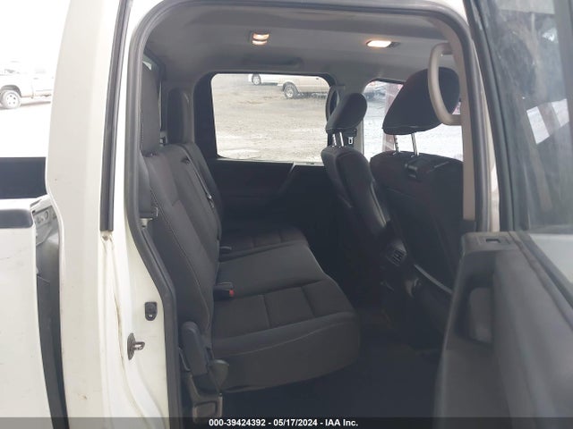 Nissan Titan Pro-4x 2014 1N6BA0EC0EN508548 Image 8