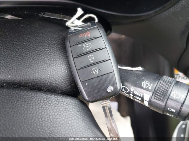 KNDJN2A29E7021980 KIA Soul