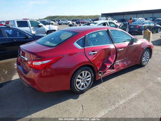 Nissan Altima 2.5 S 2016 1N4AL3AP6GC294723 Image 4