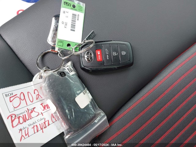 Toyota Corolla Xse 2024 5YFT4MCEXRP194409 Image 11