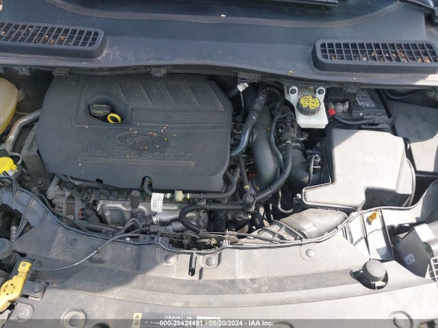 Ford ESCAPE SE 2017 1FMCU9GDXHUD73755 Image 10
