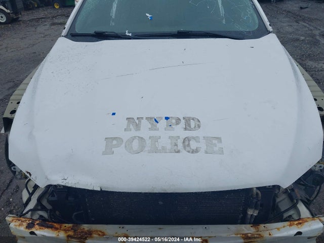 Ford Police Interceptor 2016 1FAHP2MT3GG106545 Image 10