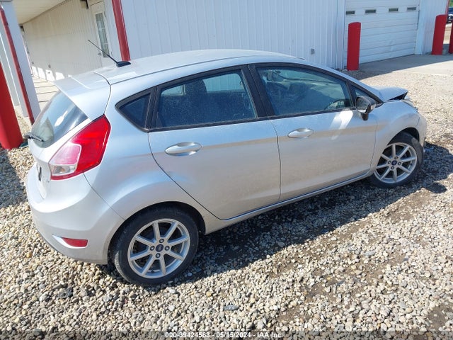 Ford FIESTA SE 2015 3FADP4EJ0FM200717 Image 4
