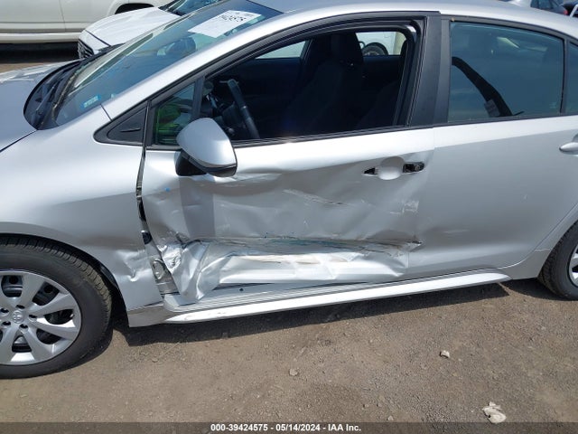 Toyota COROLLA LE 2021 5YFEPMAE2MP257627 Image 6