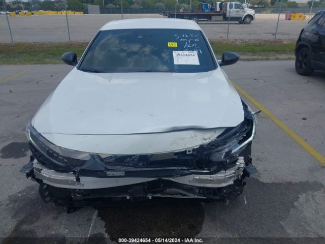 1HGCV3F2XNA043241 Honda Accord Hybrid Sport