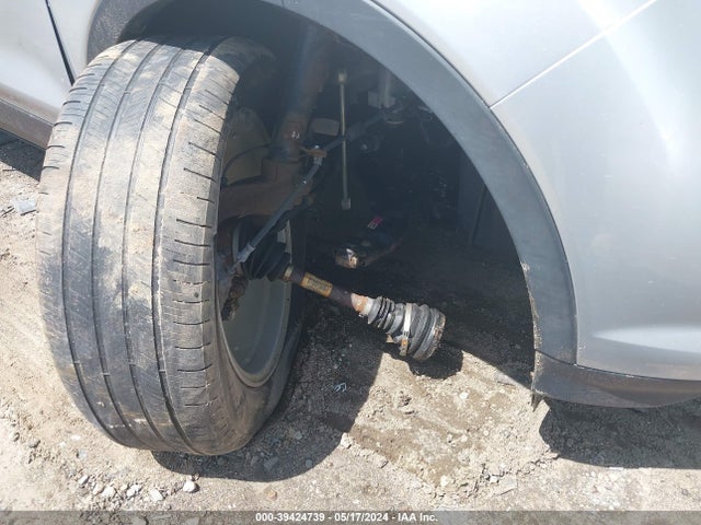 Ford ESCAPE SE 2019 1FMCU9GD4KUB17943 Image 17