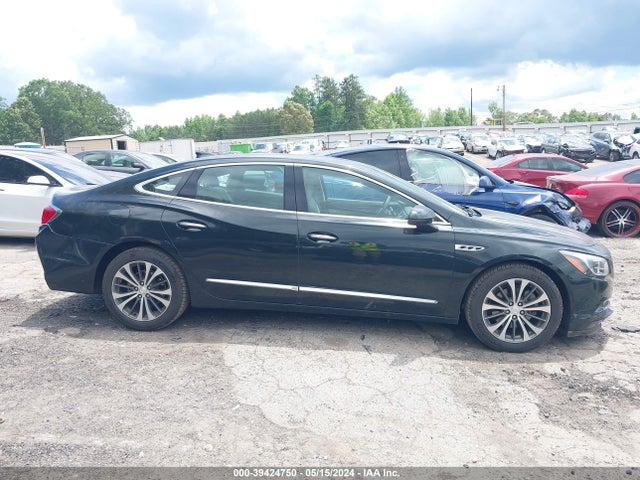 1G4ZP5SS1HU161584 Buick Lacrosse Essence