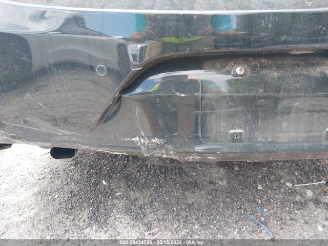 39424750 :رقم المزاد ، 1G4ZP5SS1HU161584 vin ، 2017 Buick Lacrosse Essence مزاد بيع