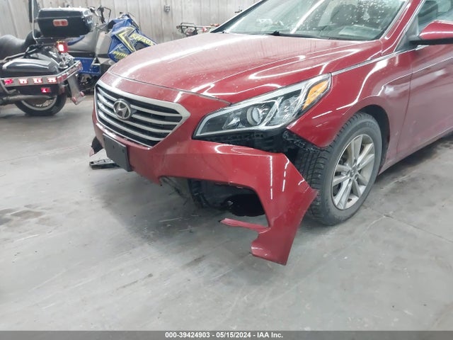 Hyundai SONATA SE 2015 5NPE24AF4FH073751 Image 6