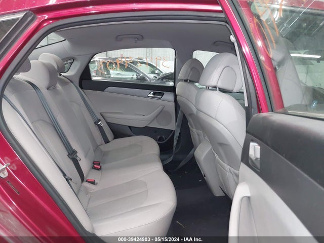 Hyundai SONATA SE 2015 5NPE24AF4FH073751 Image 8