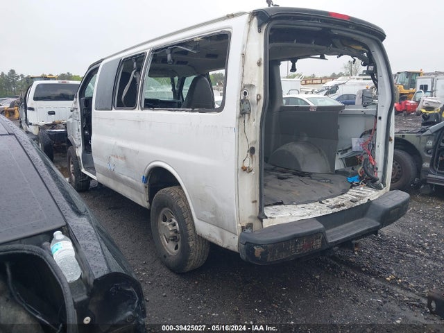 Chevrolet Express 2500 Ls 2014 1GAWGPFG5E1118798 Image 3