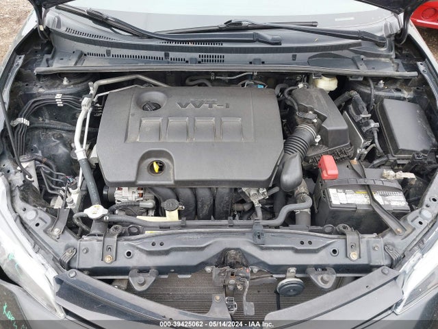 Toyota COROLLA LE 2018 5YFBURHE9JP816388 Image 10