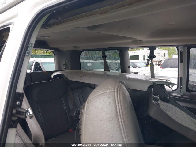 Chevrolet Express 2500 Ls 2015 1GAWGPFG3F1283475 Image 8