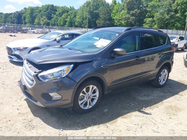 Ford ESCAPE SE 2018 1FMCU9GD1JUC83982 Image 2