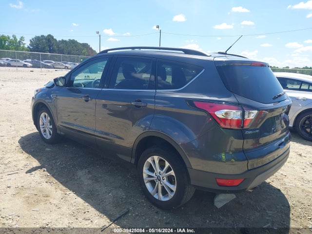 Ford ESCAPE SE 2018 1FMCU9GD1JUC83982 Image 3