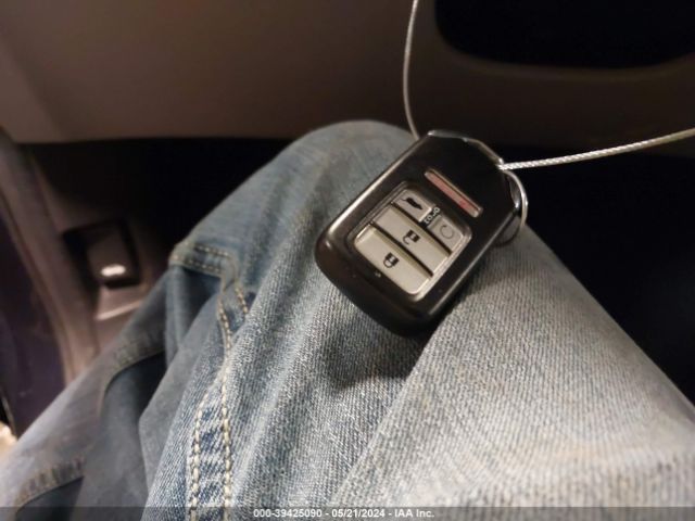 5FNYF6H90GB099275 Honda Pilot Touring