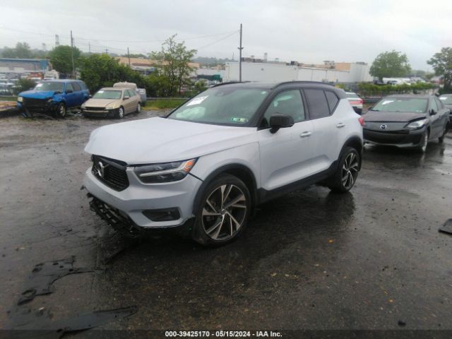 YV4162UM7M2468178 Volvo Xc40 T5 R-design