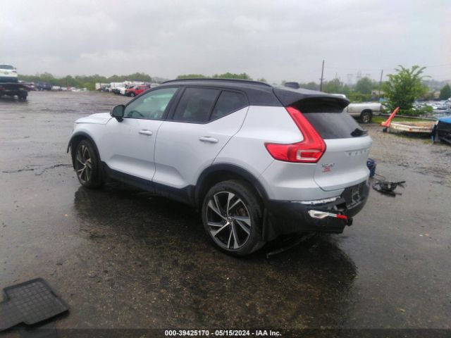 YV4162UM7M2468178 Volvo Xc40 T5 R-design