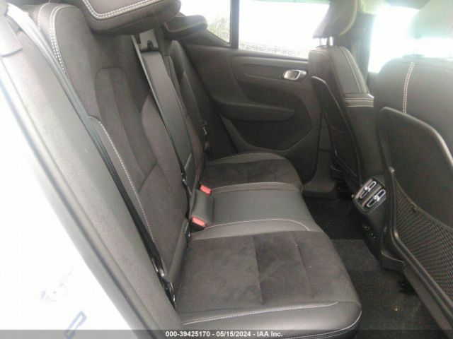 YV4162UM7M2468178 Volvo Xc40 T5 R-design