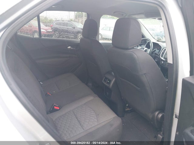 Chevrolet EQUINOX LT 2018 2GNAXJEV5J6125182 Image 8