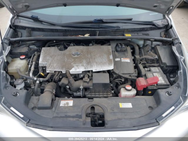 JTDKARFU2G3514705 Toyota Prius Three
