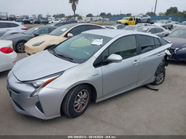 JTDKARFU2G3514705 Toyota Prius Three