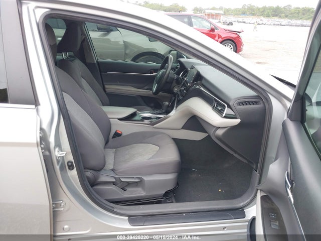 Toyota CAMRY LE 2021 4T1C11AK1MU482925 Image 5