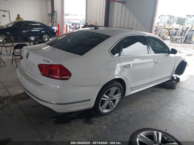 1VWCV7A38FC043716 Volkswagen Passat 2.0l Tdi Sel Premium