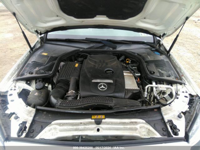 55SWF4JB9GU150392 Mercedes-Benz C 300 Luxury/sport