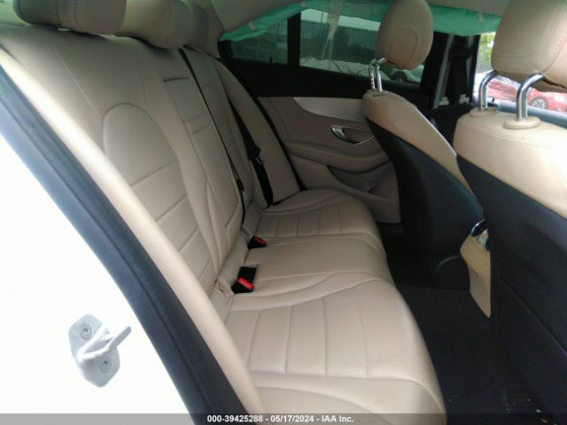 55SWF4JB9GU150392 Mercedes-Benz C 300 Luxury/sport