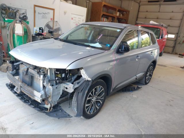 JA4AD2A36GZ003742 Mitsubishi Outlander Es