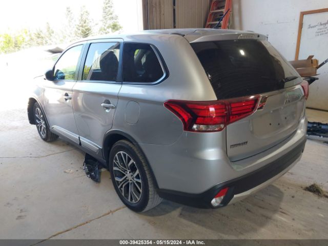 JA4AD2A36GZ003742 Mitsubishi Outlander Es