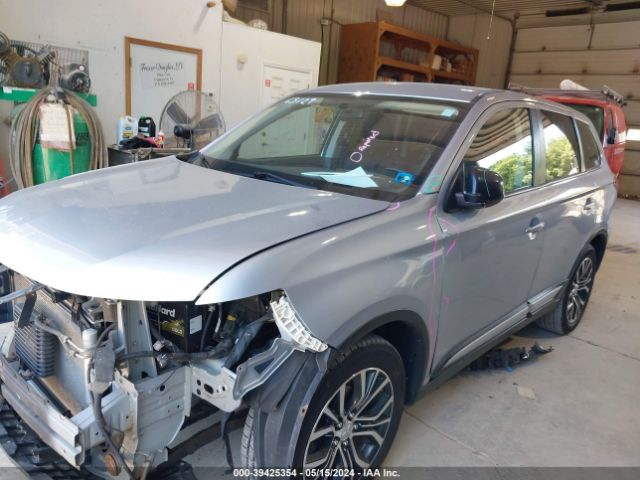 JA4AD2A36GZ003742 Mitsubishi Outlander Es