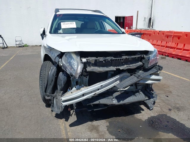 Subaru Outback 2.5i Premium 2017 4S4BSACC8H3309669 Image 6