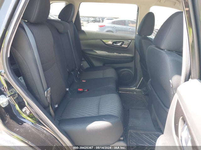 Nissan ROGUE S 2019 5N1AT2MT6KC744534 Image 8