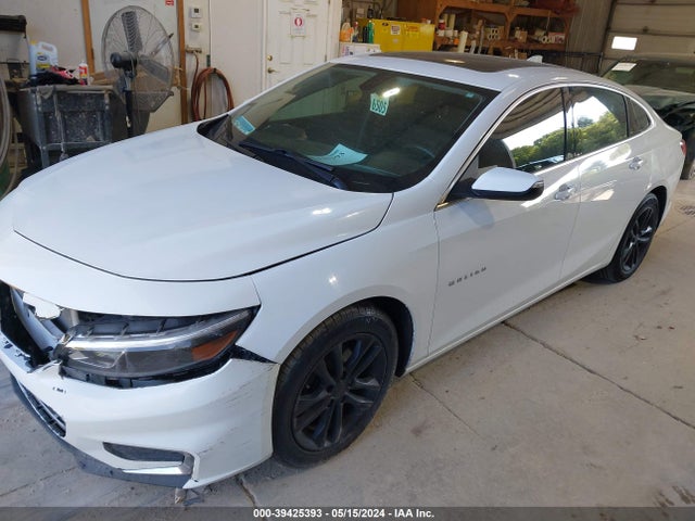 Chevrolet MALIBU 1LT 2017 1G1ZE5ST6HF240555 Image 2